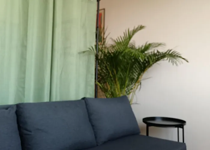 Max And Sea Parking Free Street Apartment *